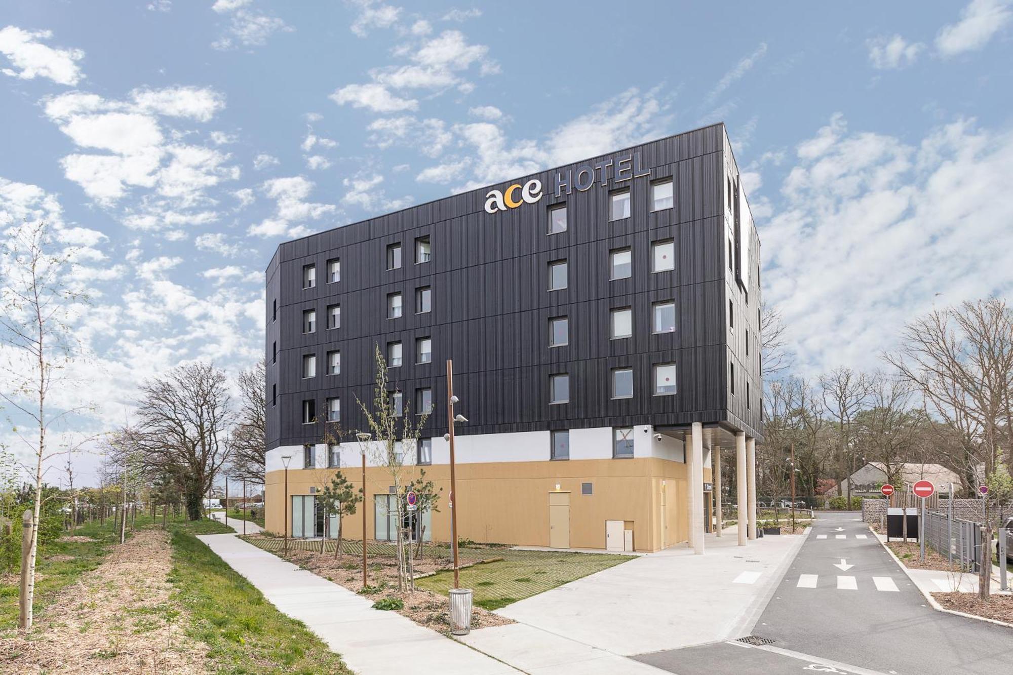 Ace Hotel Rouen Parc Des Expositions Petit-Couronne Esterno foto